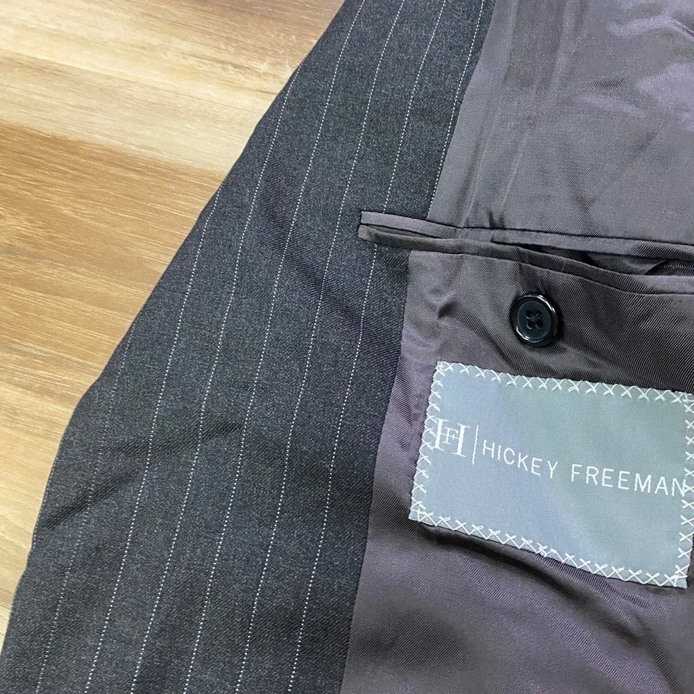 Hickey Freeman Sport Coat 40S Pinstripe Loro Piana Wool Madison Fit Gray Blazer